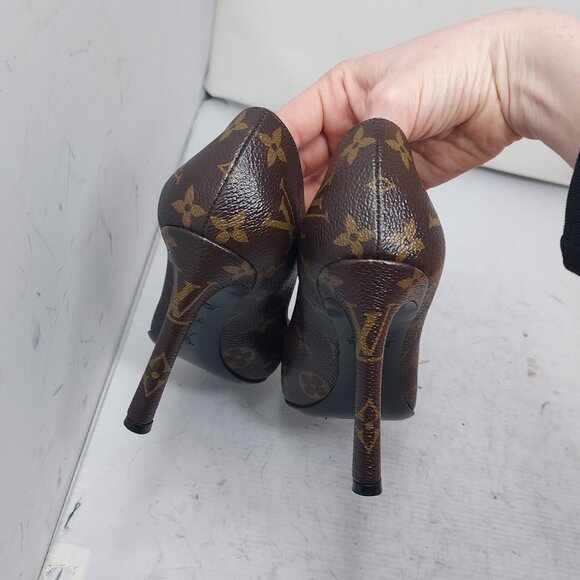 Louis Vuitton Brown Black Monogram Heel Shoe - Picture 10 of 13